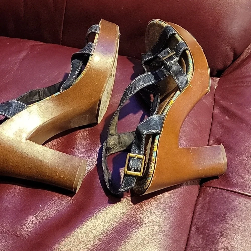 ROCKETDOG. denim platform block heal. 8.5